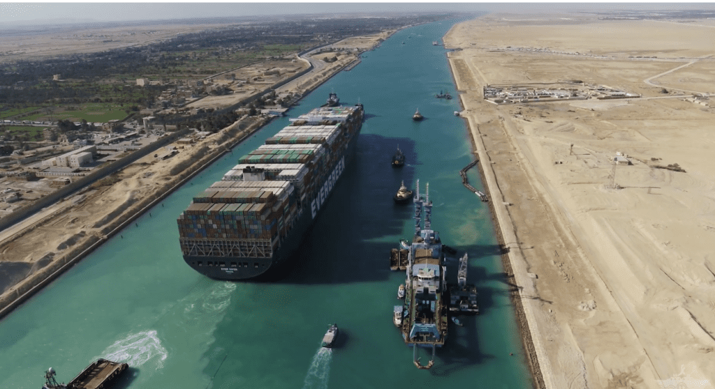 Egipto, su renacimiento económico: Rehabilitando Canal de Suez